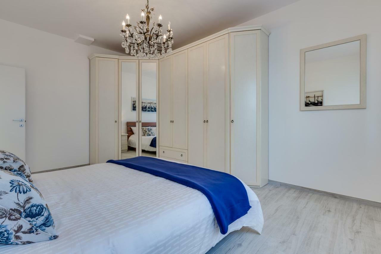 Casa Serenissima Mestre Esterno foto